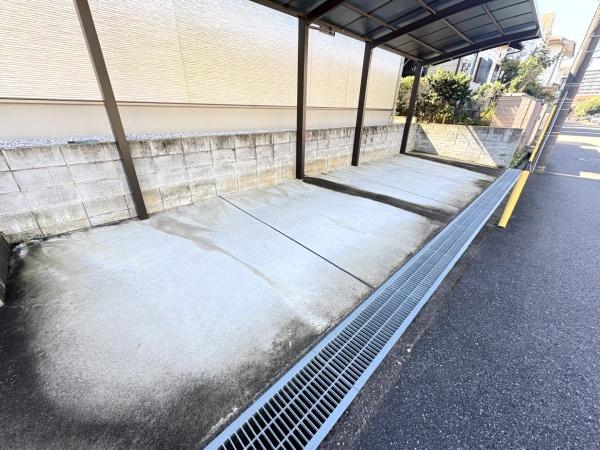 酒々井町 東酒々井1丁目の駐車場画像