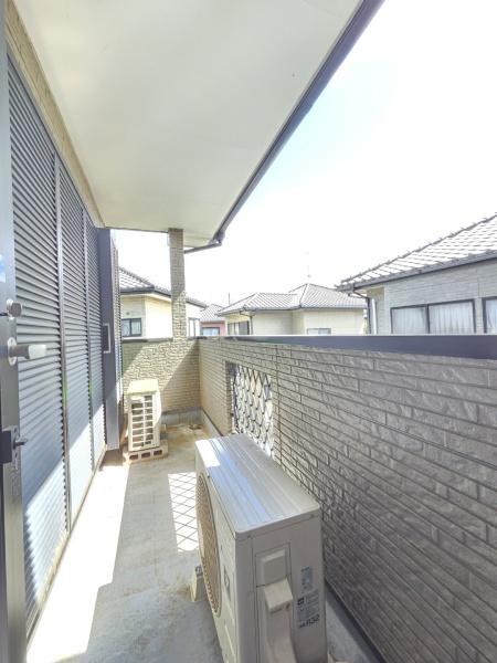 八街市富山の中古一戸建のバルコニー画像