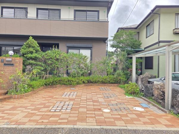 大網白里市 みどりが丘 2丁目の駐車場画像