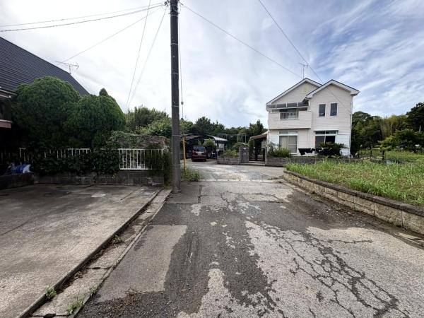 山武市 白幡(さんむし しらはた)の前面道路含む現地写真画像