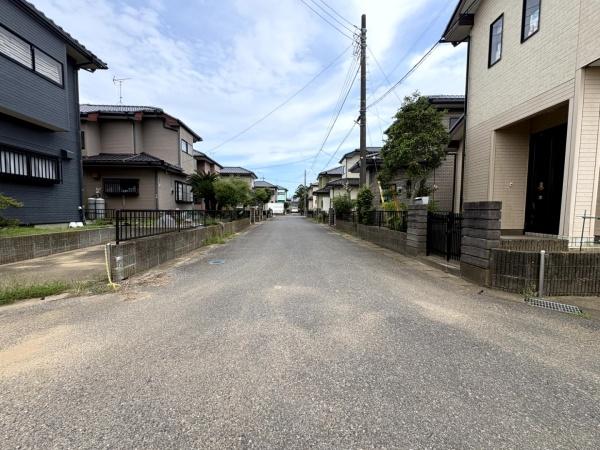 山武市 井之内 (さんむし いのうち)の前面道路含む現地写真画像
