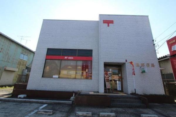 大網白里市　上貝塚（かみかいづか）の郵便局画像