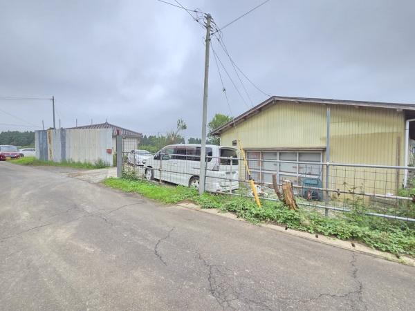 中古戸建 山武市埴谷の前面道路含む現地写真画像