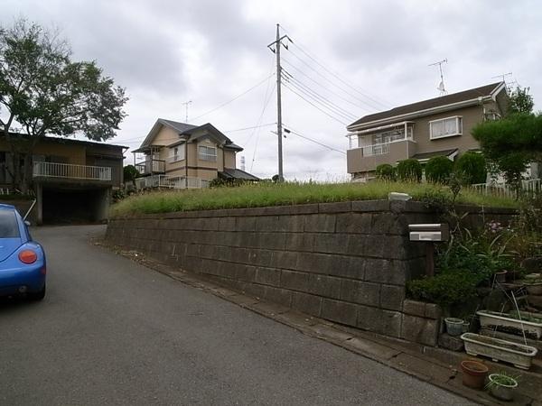 売地・八街市 文違(やちまたし ひじかい)の前面道路含む現地写真画像