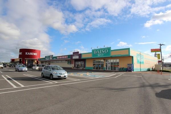 売地　八街市　文違（やちまたし　ひじかい）のショッピング施設画像