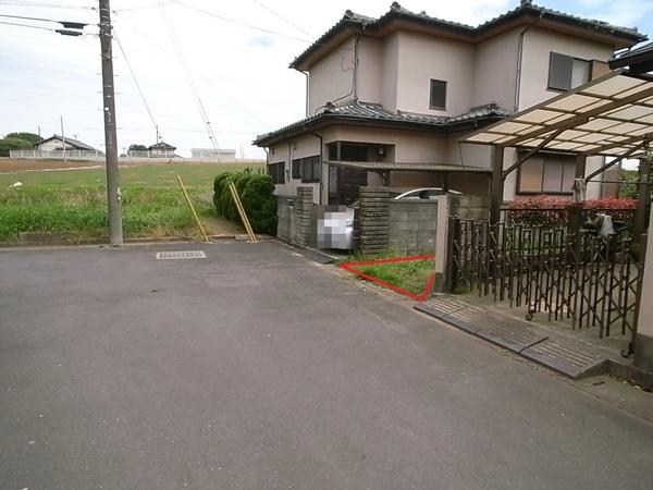 売地　八街市　文違（やちまたし　ひじかい）の前面道路含む現地写真画像