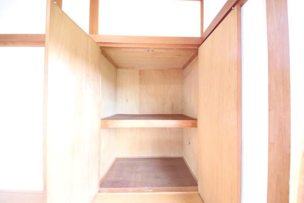 青梅市友田町　中古戸建の収納画像
