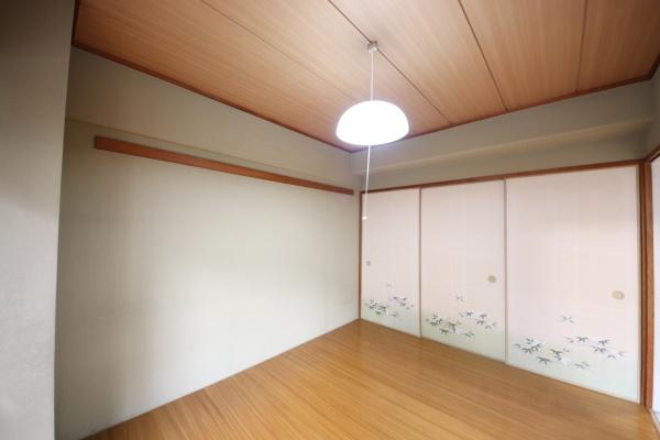 ダイアパレス河辺第ニの洋室画像