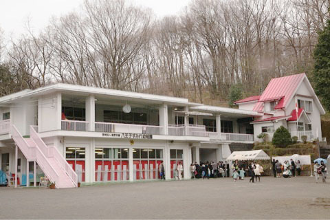 八王子市久保山町　中古戸建の幼稚園・保育園画像
