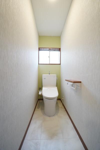 八王子市久保山町　中古戸建のトイレ画像