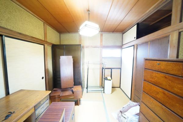 八王子市初沢町　中古戸建の和室画像