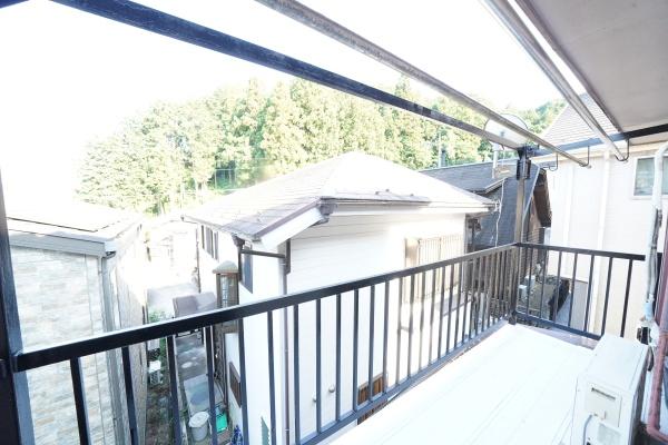 八王子市初沢町　中古戸建のバルコニー画像
