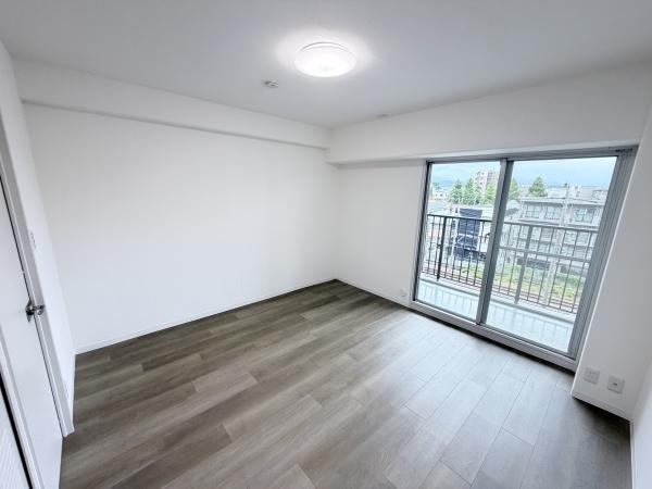 ローズハイツ八王子B棟の洋室画像