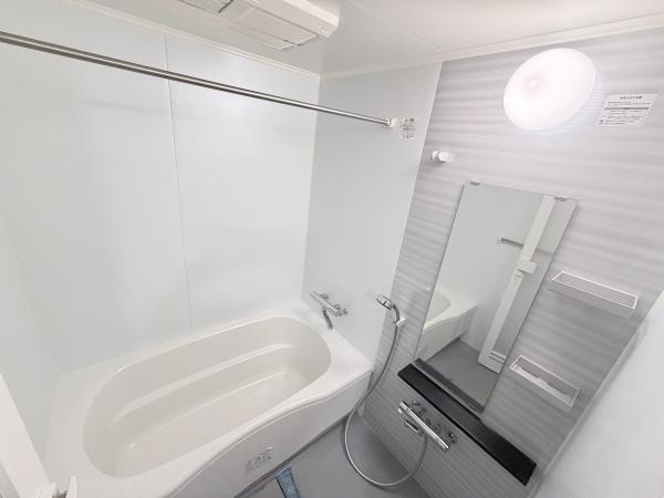 ローズハイツ八王子B棟のバス画像