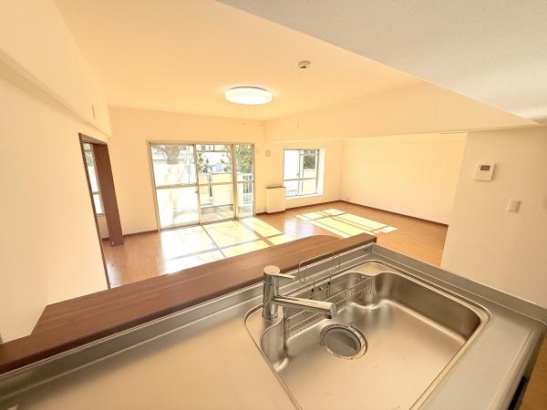 昭島つつじが丘ハイツ４号棟のキッチン画像