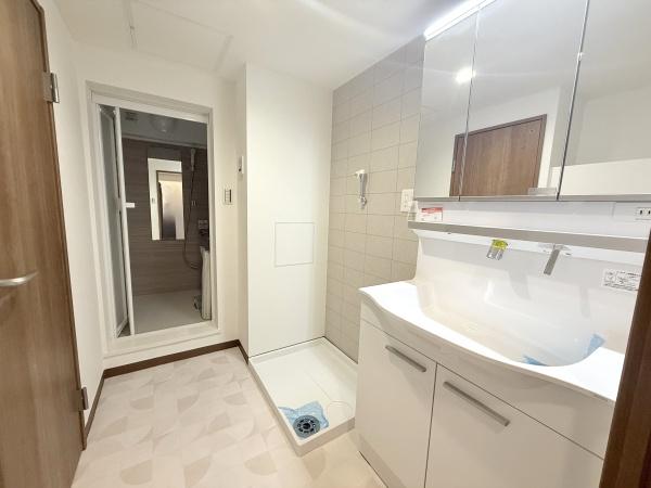 昭島つつじが丘ハイツ4号棟の洗面台・洗面所画像