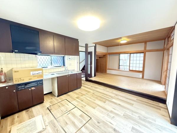 八王子市丸山町 中古戸建のリビング画像