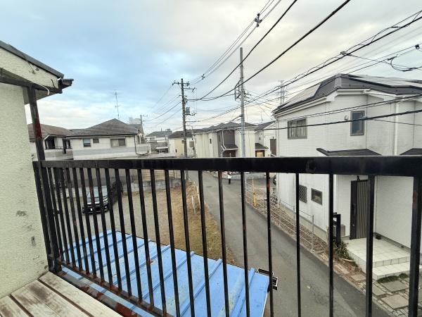 八王子市石川町 中古戸建のバルコニー画像