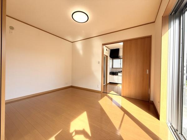 笛吹市石和町川中島 平屋の洋室画像