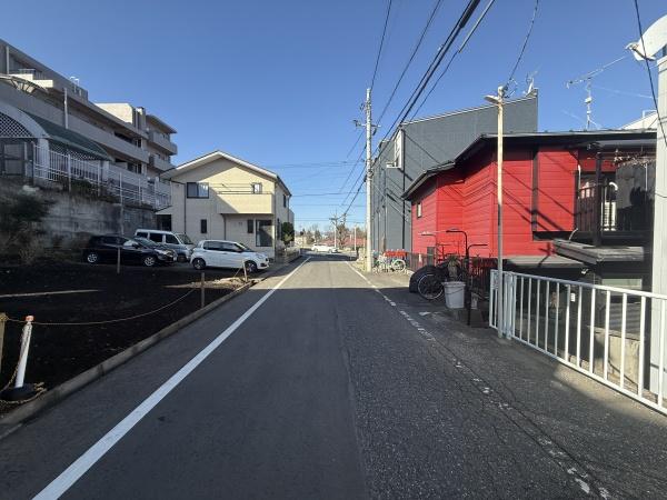 八王子市台町1丁目 売地の前面道路含む現地写真画像