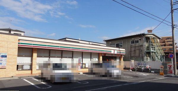 リヴィエール新町のコンビニ画像