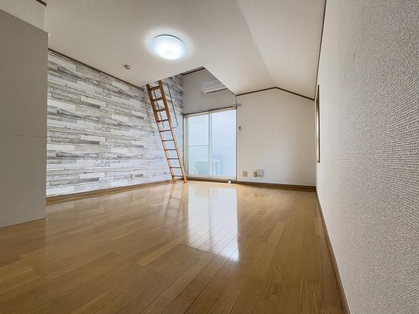 コーポラスダイトの洋室画像