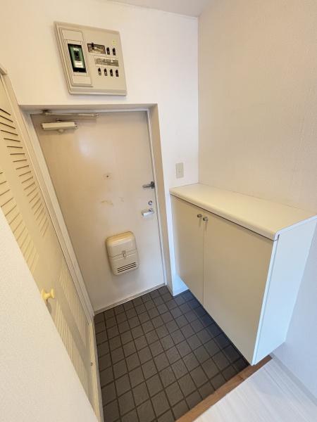 クリオ川崎東壱番館の玄関画像