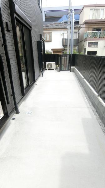 St.Residence（セント・レジデンス）の庭画像