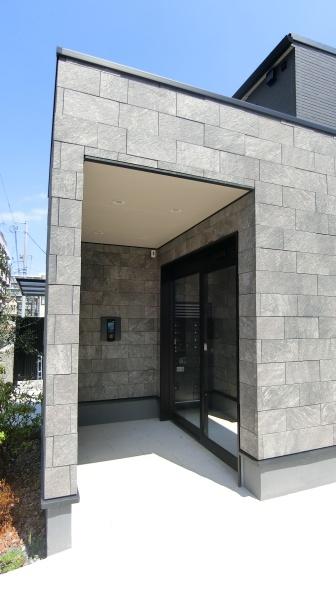 St.Residence（セント・レジデンス）のエントランス画像