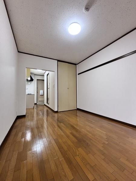 マンション神保の洋室画像