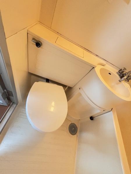 林ビルのトイレ画像