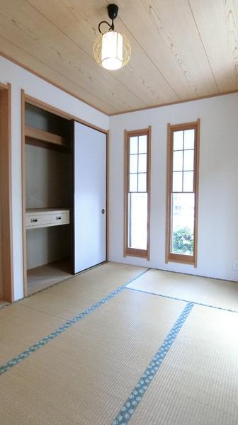 旭町一丁目戸建の和室画像