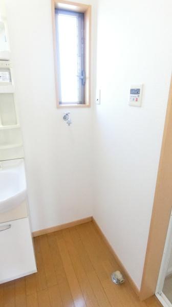 旭町一丁目戸建のその他内観画像