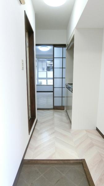 アドウエスタリアの玄関画像