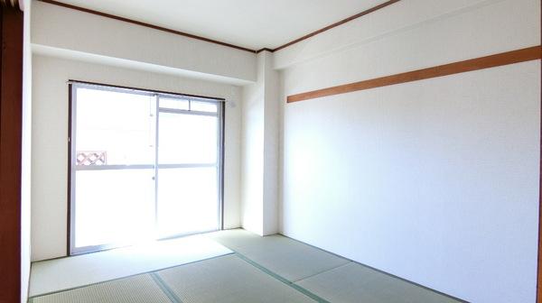 スプリングハイツ川崎の和室画像