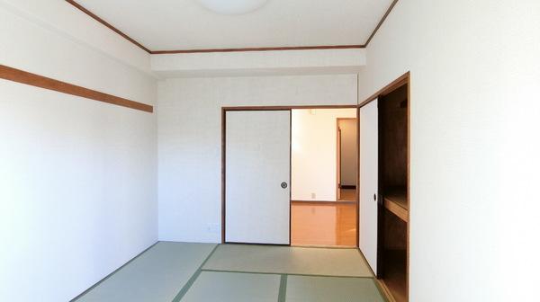 スプリングハイツ川崎の和室画像