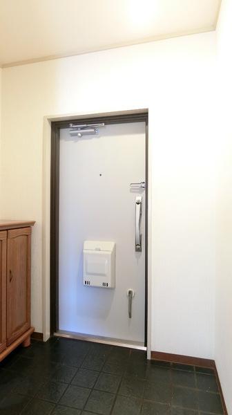 スプリングハイツ川崎の玄関画像