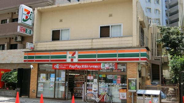 プルミエール多摩川のコンビニ画像