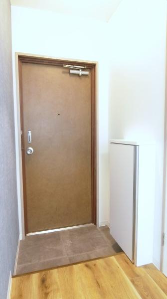 サンローズマンションの玄関画像