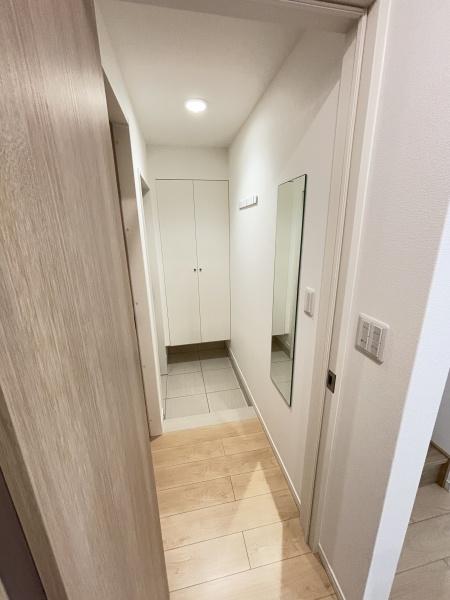 St.Residence(セント・レジデンス)の玄関画像