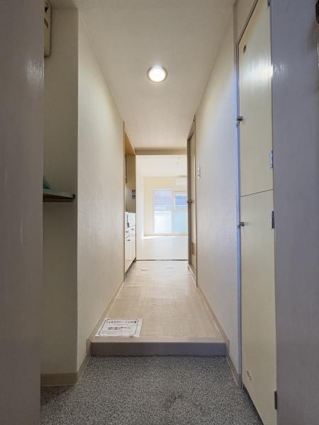 トップ川崎第8の玄関画像