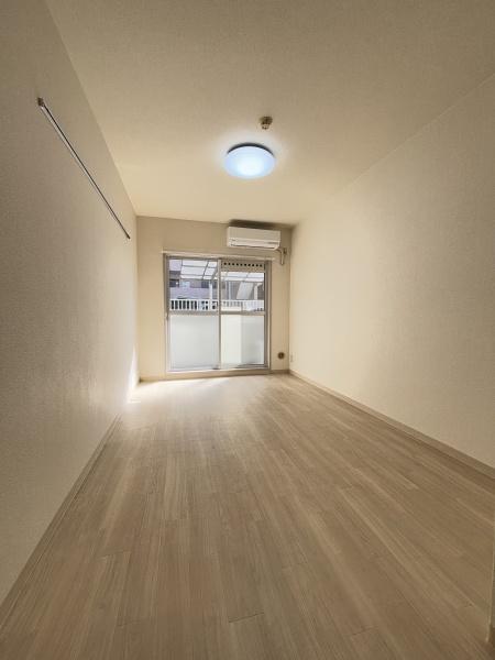 トップ川崎第8のリビング画像