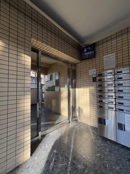 ハイタウン川崎のエントランス画像