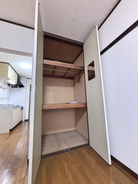 マンション神保の収納画像