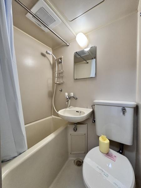 マンション神保のバス画像