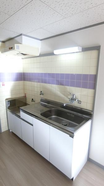 第2日誠コーポのキッチン画像