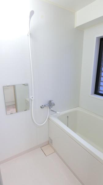 パークサイド青木のバス画像