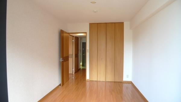 プルミエール多摩川の洋室画像