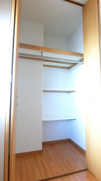 プルミエール多摩川の収納画像