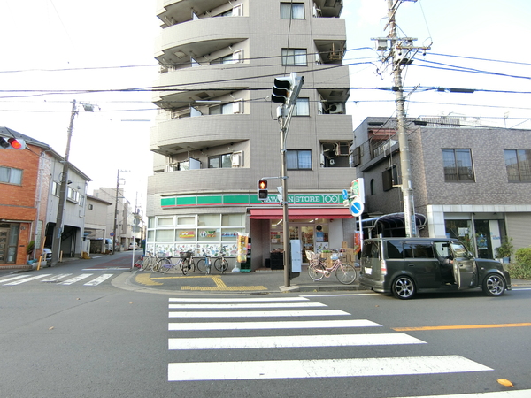 アドウエスタリアのコンビニ画像